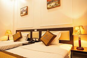 Bay Luxury Chariot Hotel