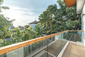 Pool Villa Near Beach Boat Avenue V219