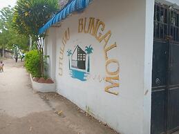 Utulivu Bungalow