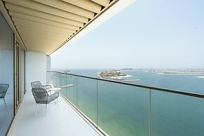 KeyRock - Grand Bleu Apt with Palm View