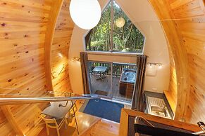 Onetangi Forrest Chalet