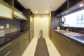 Silk Valley-Luxury 2B Burj Khalifa View