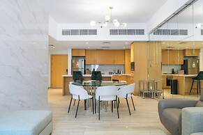 Cozy Chic 2BR - Pool Gym Access - JVC