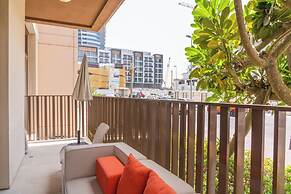Cozy Chic 2BR - Pool Gym Access - JVC
