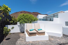 Ereza Hoopoe Villas