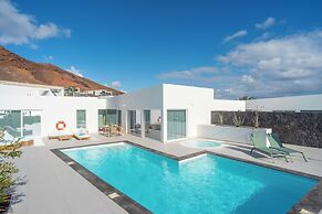 Ereza Hoopoe Villas