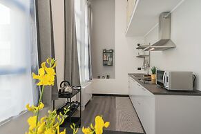 Architect's Loft by Rent all Como