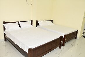SRI NAVANEETHA KRISHNA MAHAL & RESIDENCY