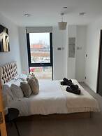 Superb York City Centre new Built Flat and gym