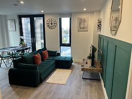 Superb York City Centre new Built Flat and gym