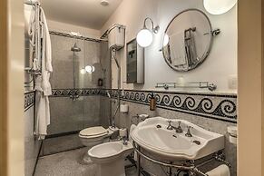 Palazzo Doria Suites