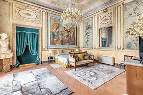 Palazzo Doria Suites