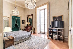 Palazzo Doria Suites