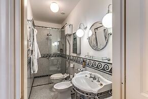 Palazzo Doria Suites