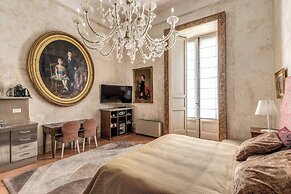 Palazzo Doria Suites