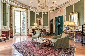 Palazzo Doria Suites