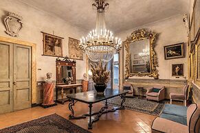 Palazzo Doria Suites