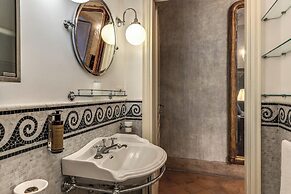Palazzo Doria Suites