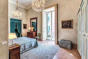 Palazzo Doria Suites