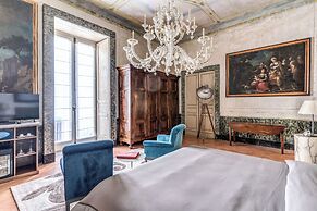 Palazzo Doria Suites