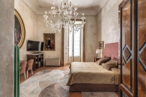 Palazzo Doria Suites