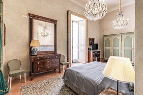 Palazzo Doria Suites