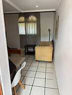 Cozy Studio Apartment 2 min to the Beach, Rooftop