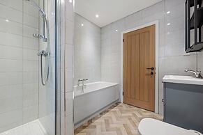 3 Bed Detached House - Sky Tv - Garden - Pets