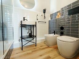 Nicole Suite
