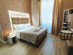 Nicole Suite