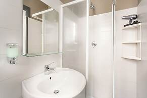 Nicole Suite
