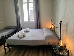 Nicole Suite