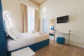 Nicole Suite