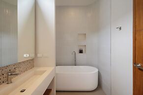 Barefoot Villas by Satori