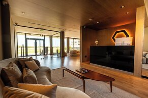 Bravo Hotel