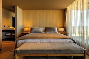 Bravo Hotel