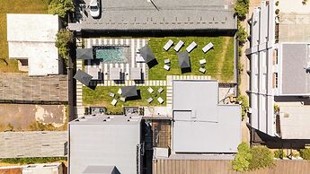Bravo Hotel