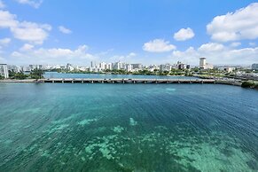 Lagoon821-bl in San Juan