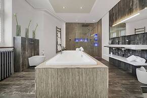Chic Luxury - Central - Beach Access - Wind