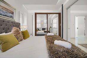 Chic Luxury - Central - Beach Access - Wind