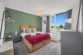Stylish Modern Apartment - Free Parking - W