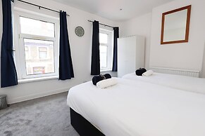 Central Escape Central Cardiff Free Parking