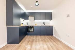 Luxurious 2 Bed Central Cardiff Free EV Charge