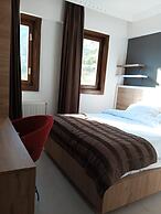 SERGE HOTEL
