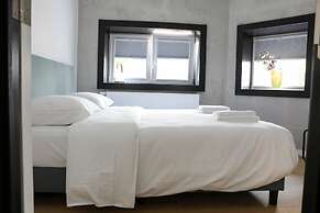 Denise - Belle Epoque Apartment With Modern Comfort
