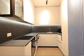 Illyrian Apartment 02
