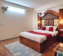 Hotel Surya International - Manali