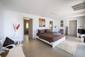 Beachfront Pool Villa Seaview V231