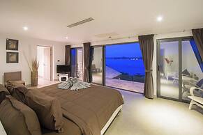 Beachfront Pool Villa Seaview V231