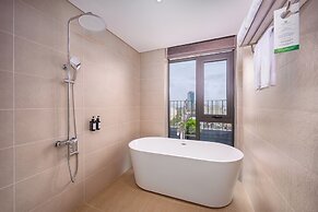 Nesta Celia Danang Hotel